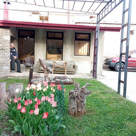 Hotel Continental Gori Exterior foto